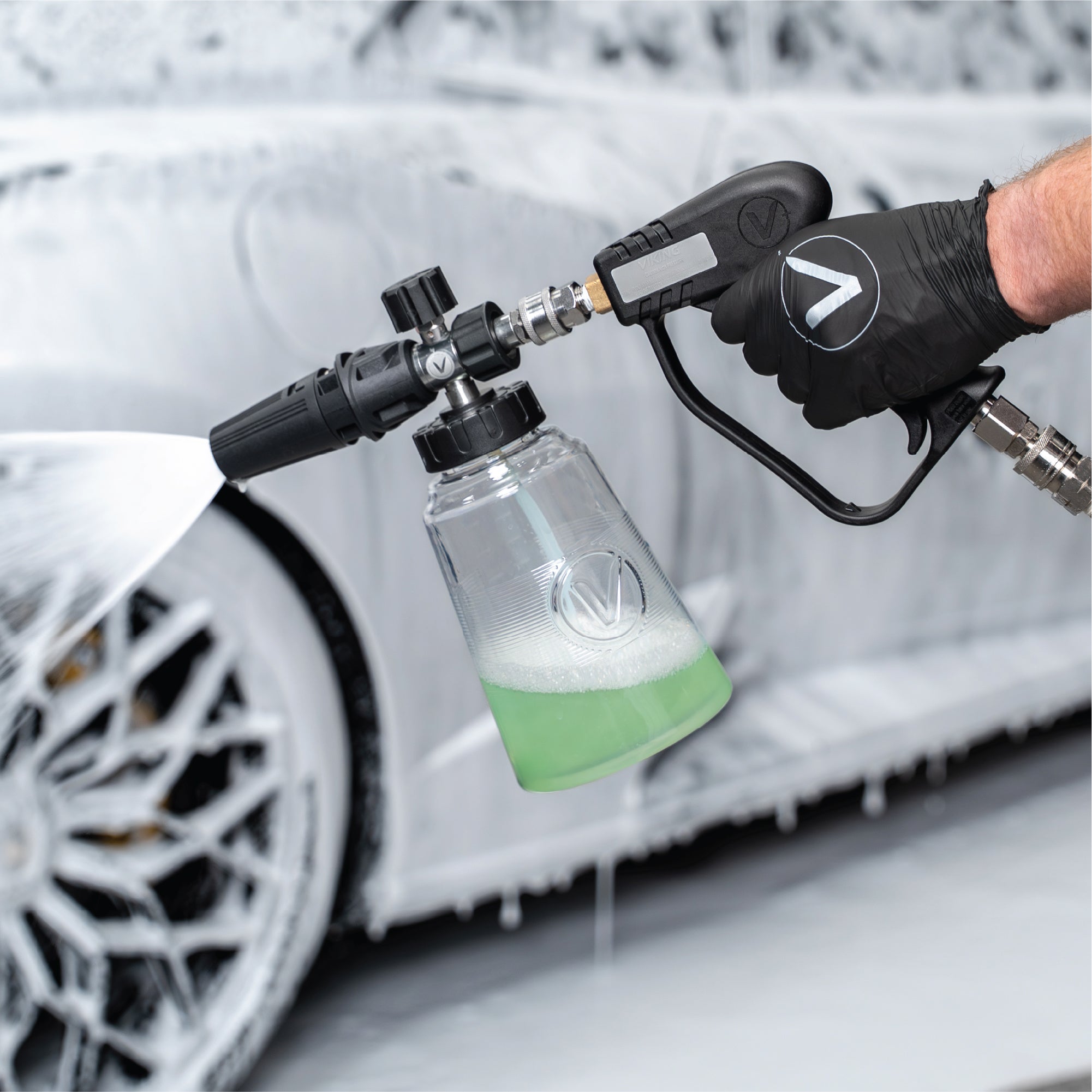 V+ Premium Swivel Pressure Washer Gun