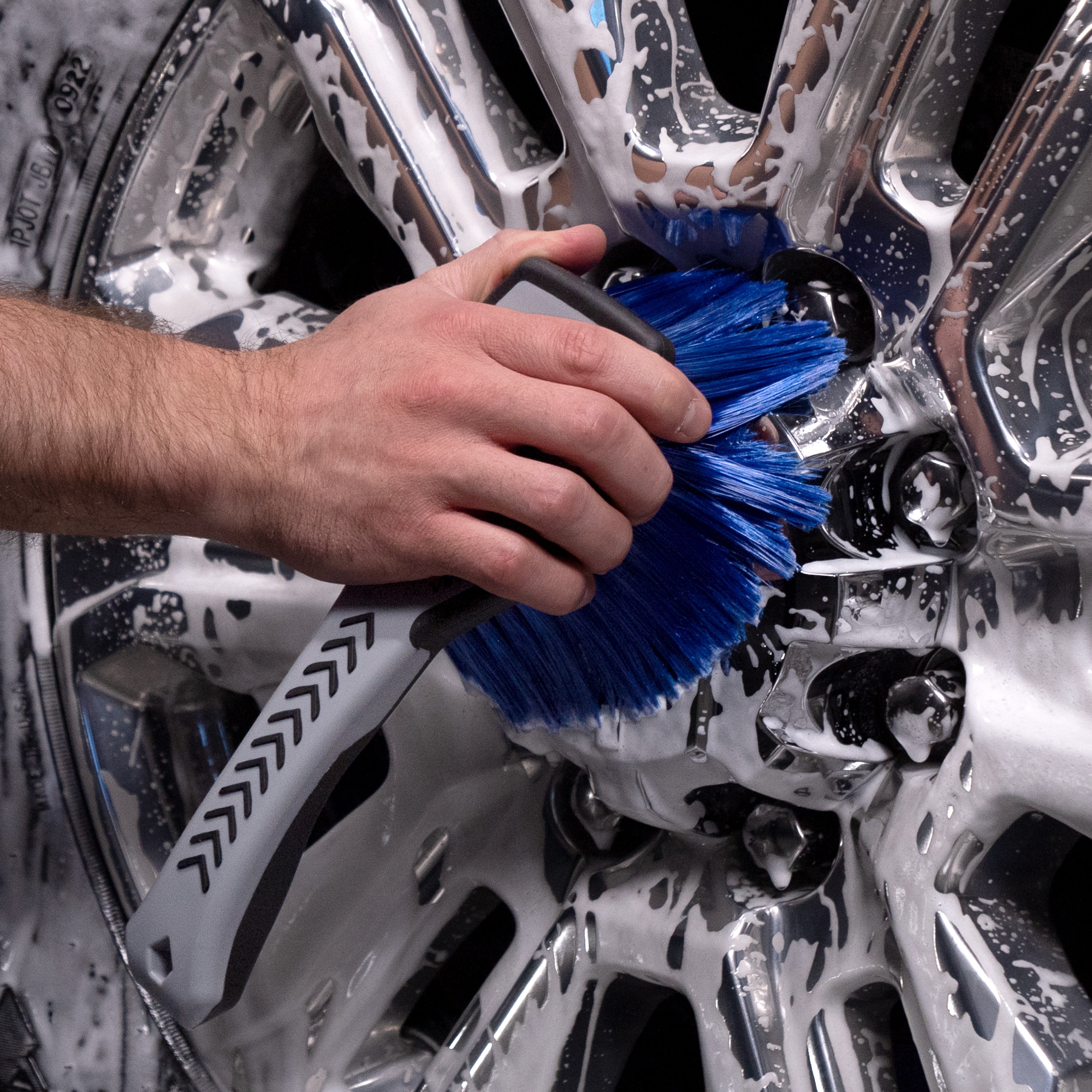 wheel face brush cleaning wheel held by rubber edge