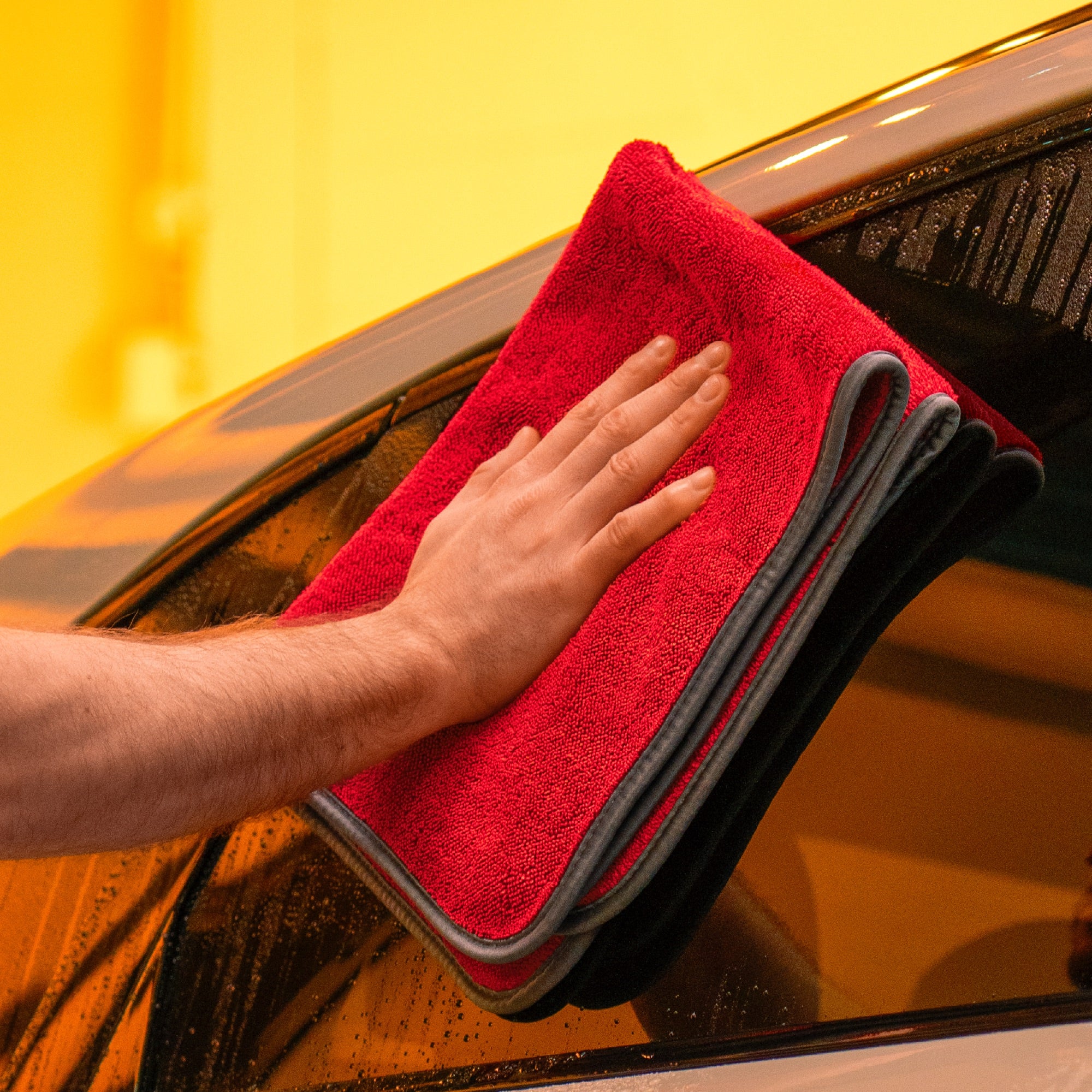 Twisted Loop Drying Towel