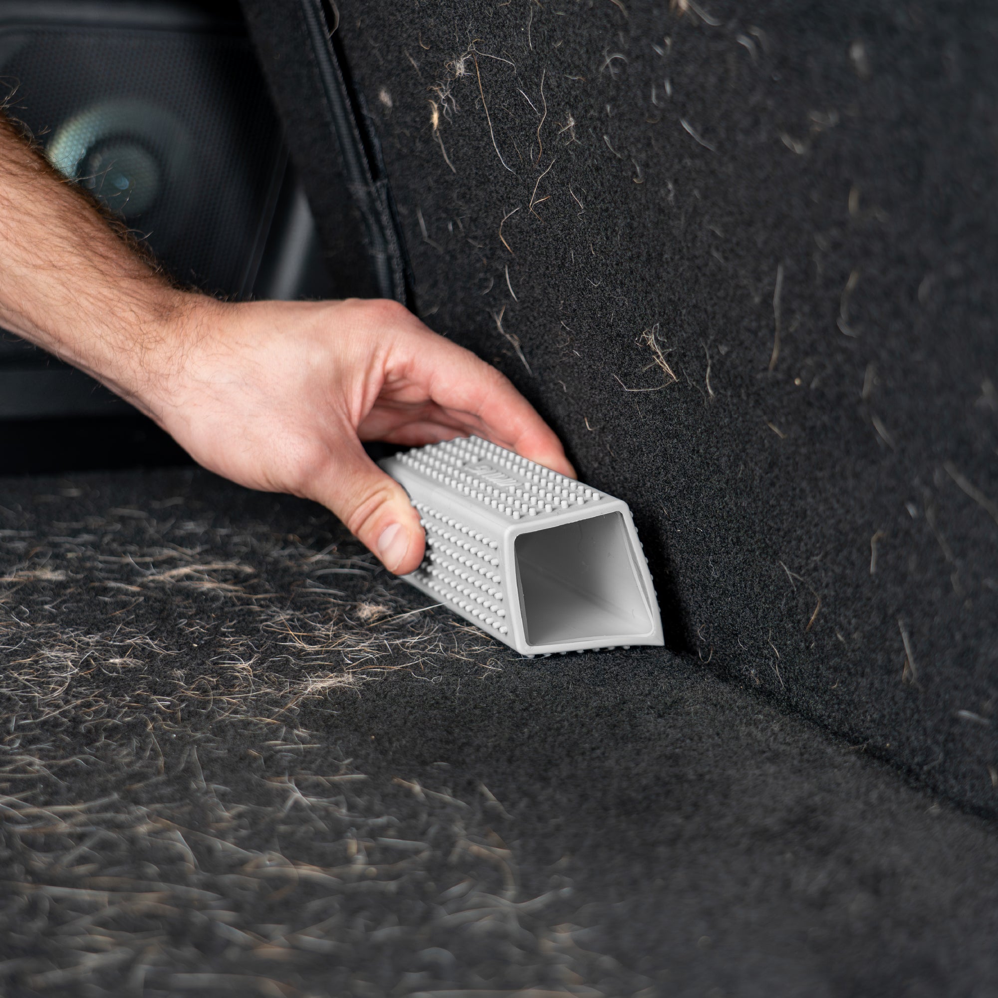 Pet Hair Remover & Carpet Striper