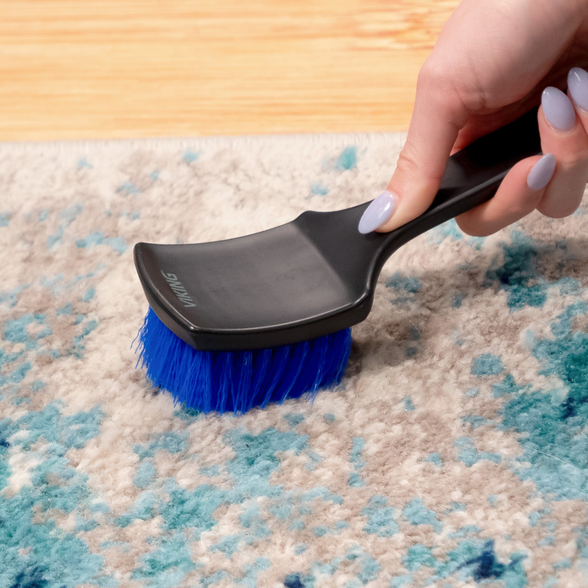 Handled Carpet Brush